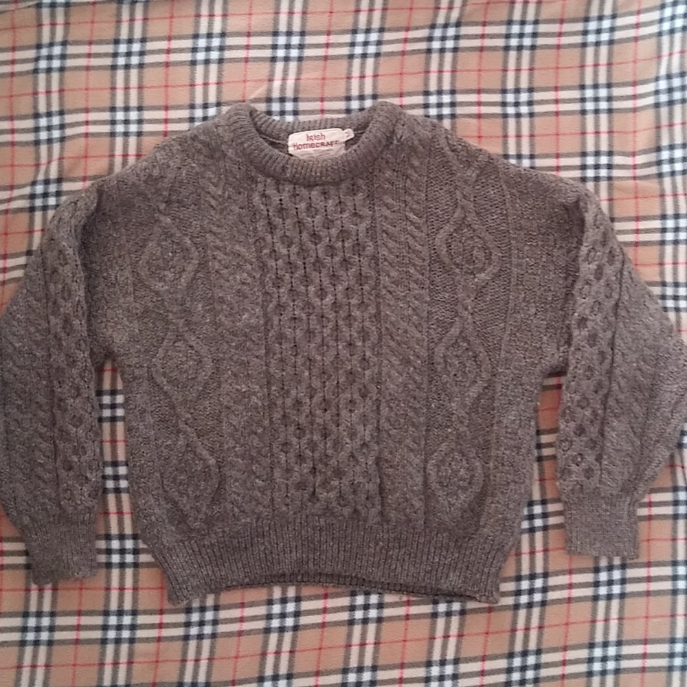 Irish Homecraft 100% naturally diled wool sweater